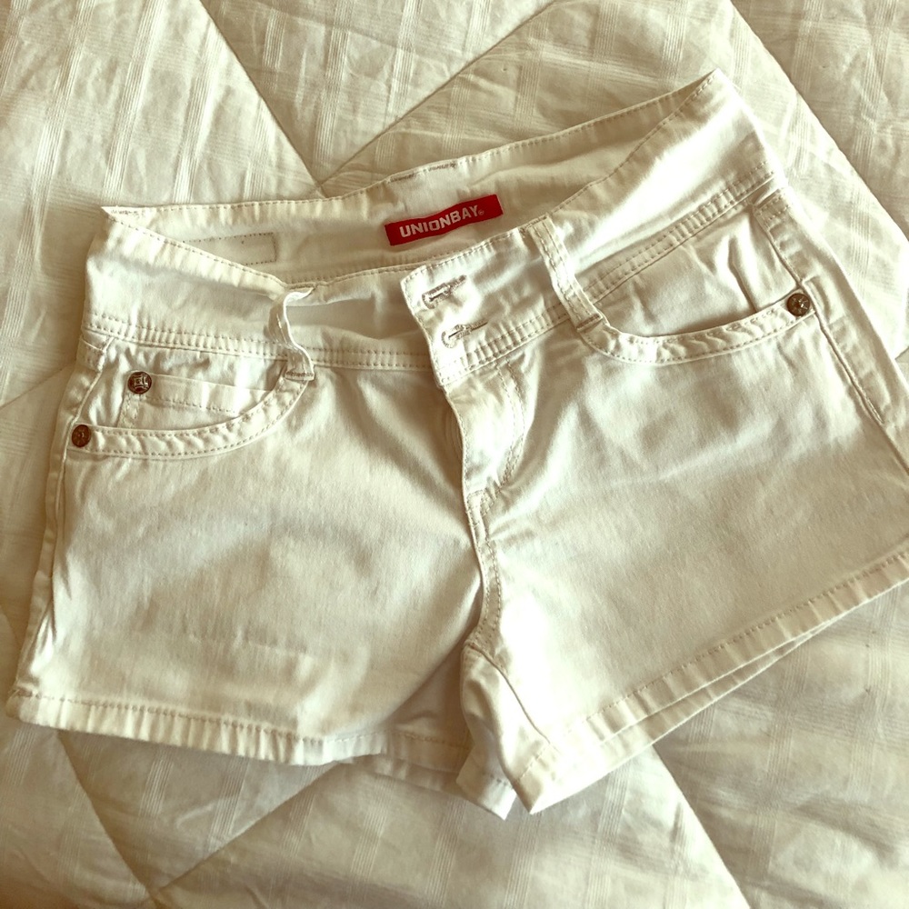 Unionbay white shorts